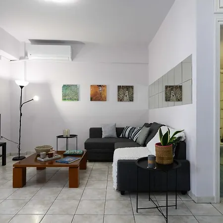 Bright And Comfy Kalamata