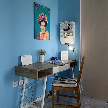 Bright And Comfy Apartament